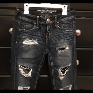 American eagle dark wash ripped skinny jeans